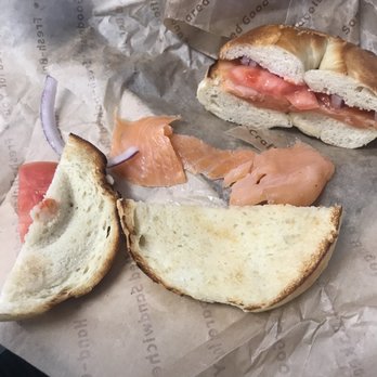 Noah's NY Bagels - Bagels Near Me - Burbank, California