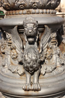 Fontana dell'Elefante (uʻ Liotru) by null