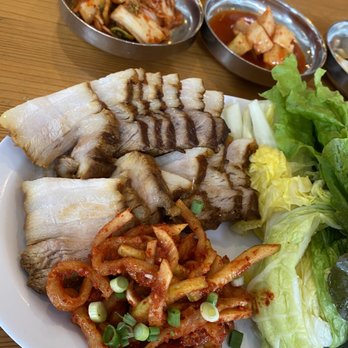 Abbaee Soondae - Bossam - Korean Near Me - Centreville, Virginia