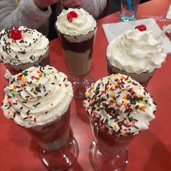 Friendly's - Sundaes! - Ice Cream & Frozen Yogurt Near Me - Tannersville, Pennsylvania Friendly's - Sundaes! - Ice Cream & Frozen Yogurt Near Me - Tannersville, Pennsylvania