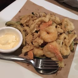 Eccetera Caffe & Trattoria - Best deep fried sea food :)