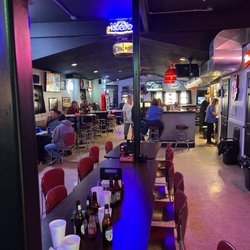 Chuck's Tap - Dive bar