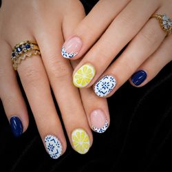 Blue skies. Lemon slices. Summer on your fingertips.