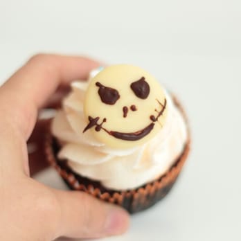 Dunya Halawa - Mister Jack vanille fondant chocolat - Cupcakes Near Me - Lille, 59 Dunya Halawa - Mister Jack vanille fondant chocolat - Cupcakes Near Me - Lille, 59