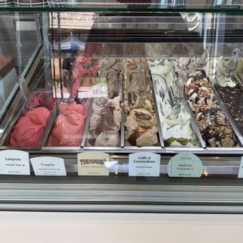 Bacio di Latte - Soft opening selection (3/3) - Gelato Near Me - Arcadia, California Bacio di Latte - Soft opening selection (3/3) - Gelato Near Me - Arcadia, California