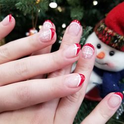 Huntington Nail Spa - Colorgel manicure w/ holiday design