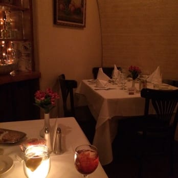 Villa Berulia - Intimate ristorante with broad range of Italian classics - Italian Near Me - New York, New York Villa Berulia - Intimate ristorante with broad range of Italian classics - Italian Near Me - New York, New York