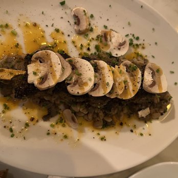 La Pepita - Beef kabobs with mushrooms - Tapas Bars Near Me - Barcelona, B