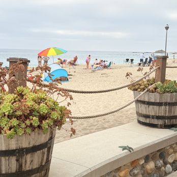 Lost Pier Cafe - View from patio - Cafes Near Me - Laguna Beach, California Lost Pier Cafe - View from patio - Cafes Near Me - Laguna Beach, California