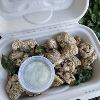 Merienda Maui - Salt and Pepper Chicken - Asian Fusion Near Me - Lahaina, Hawaii Merienda Maui - Salt and Pepper Chicken - Asian Fusion Near Me - Lahaina, Hawaii
