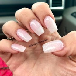 Happy Nails and Spa