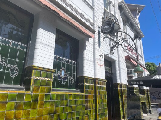 Napier Hotel by null