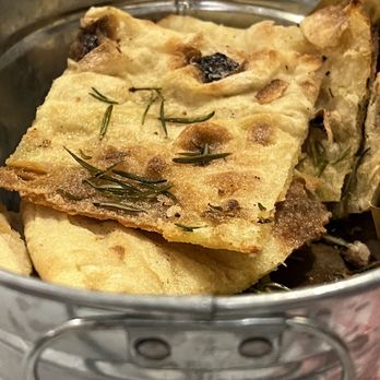 Tonnarello - Best Focaccia I have had! - Desserts Near Me - Rome, RM