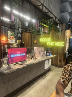 Chick N Jones by null