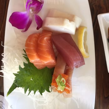 Oyama Sushi - Eight piece sashimi platter. White Tuna, Salmon, albacore and Tuna - Sushi Bars Near Me - Walnut Creek, California Oyama Sushi - Eight piece sashimi platter. White Tuna, Salmon, albacore and Tuna - Sushi Bars Near Me - Walnut Creek, California