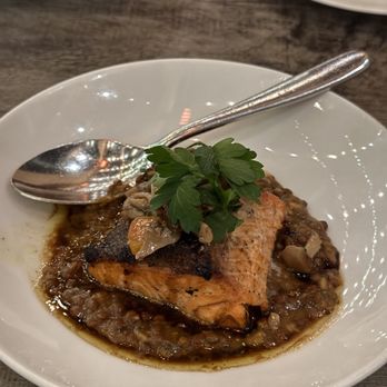 Hippo - Cedar smoked ocean trout (ig: nigirigirlsforever) - American Near Me - Los Angeles, California