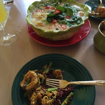 Tina's Garden Cafe - Thai Near Me - Hilo, Hawaii Tina's Garden Cafe - Thai Near Me - Hilo, Hawaii