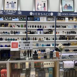 This place is amazing! This will always be my go to shop for fragrances! The staff is always amazing and friendly! Never ceases to amaze me!