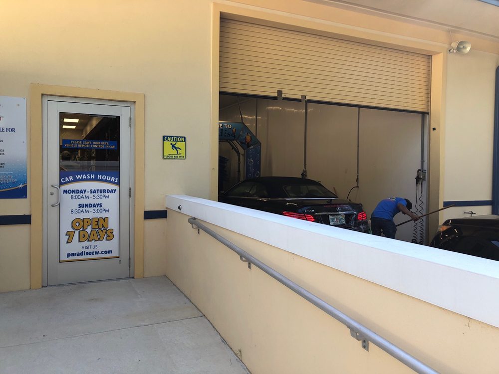 PARADISE LUXURY CAR SERVICE Updated September 2024 21 Photos 3253 SE Dixie Hwy, Stuart