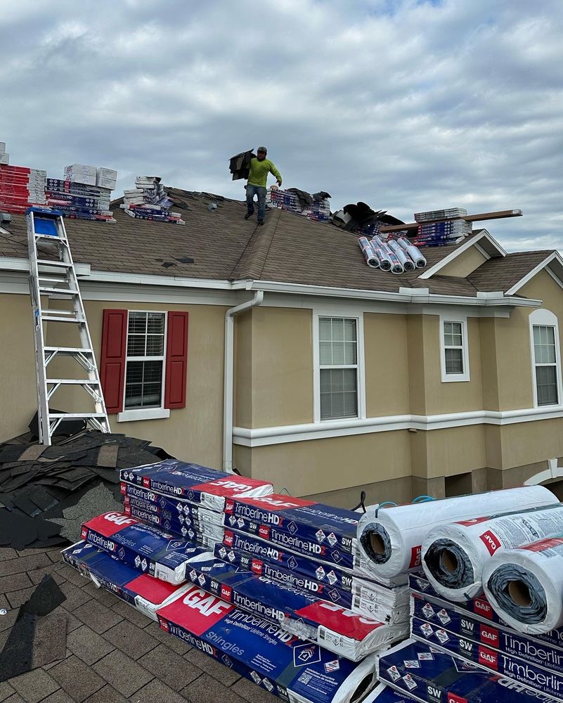 Slide of Chelle Roofing