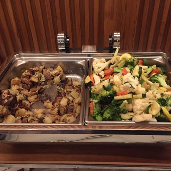 Halekulani Bakery - Breakfast Buffet - Bakeries Near Me - Honolulu, Hawaii