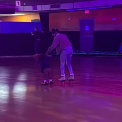 Magic Wheels Fun Center - I'm at the bumpy side of the floor
