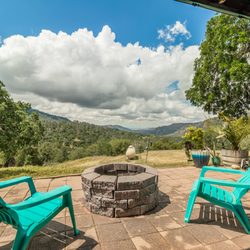 Jeri Kuddes - Guarantee Real Estate - Life in the mountains!