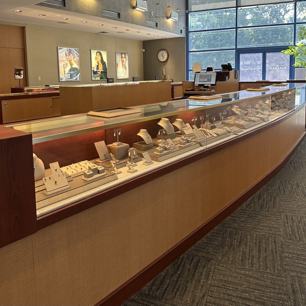 Markman’s Diamonds - Knoxville - A large selection of unique settings of any style. - Jewelry Near Me - Knoxville, Tennessee Markman’s Diamonds - Knoxville - A large selection of unique settings of any style. - Jewelry Near Me - Knoxville, Tennessee