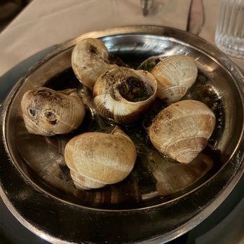 L’appart - Escargots de Bourgogne by 6 - French Near Me - Los Angeles, California L’appart - Escargots de Bourgogne by 6 - French Near Me - Los Angeles, California