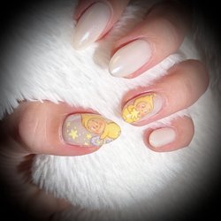 Nailsneedlove Studio II - Nails design by Annie