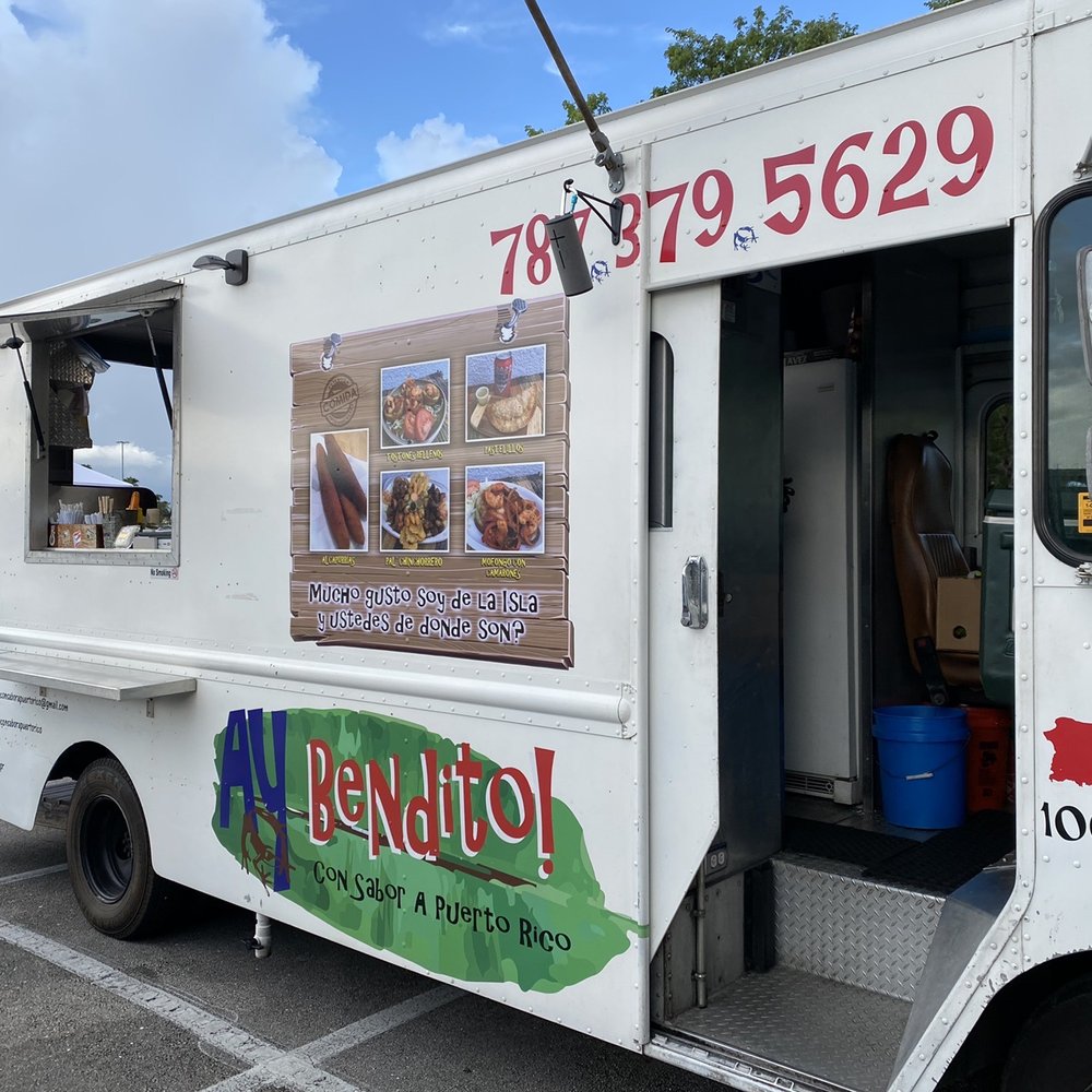 Ay Bendito Con Sabor A Puerto Rico - Ay Bendito! Con Sabor a Puerto Rico food truck at Pembroke Lakes Mall - Puerto Rican Near Me - Miami, Florida