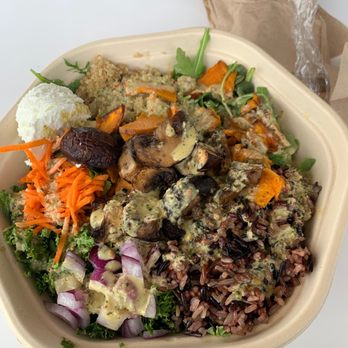 sweetgreen - Healthy Salads, Wraps, and Bowls - Salad Near Me - Houston, Texas sweetgreen - Healthy Salads, Wraps, and Bowls - Salad Near Me - Houston, Texas