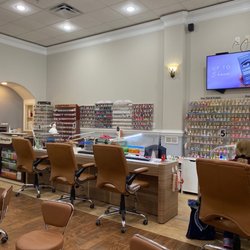 J L Nail Spa