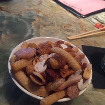 Mr Fong's - Snacks $2 - Bars Near Me - New York, New York