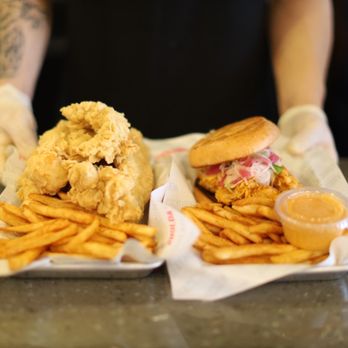 Holdaak Fried Chicken - Spicy Chicken Sandwich with add-on fries & Original Strips with fries - Chicken Shop Near Me - Orange, California