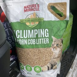 E M Dodger's Pet Supply & Bath House