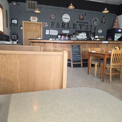 Farley's Family Restaurant