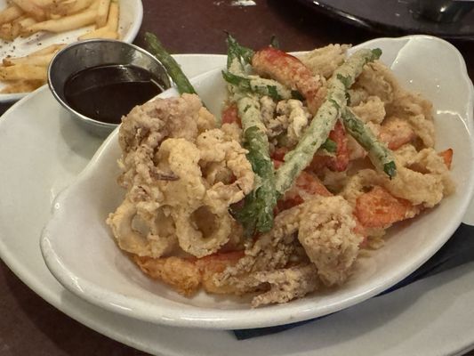 Mitchell's Fish Market by null