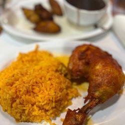El Nuevo Siglo Supermarket - Arroz con Pollo.