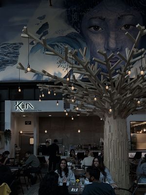 KIIN EXTRAORDINARY THAI by null