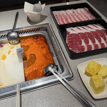 Haidilao Hotpot Seattle - Food - Hot Pot Near Me - Seattle, Washington