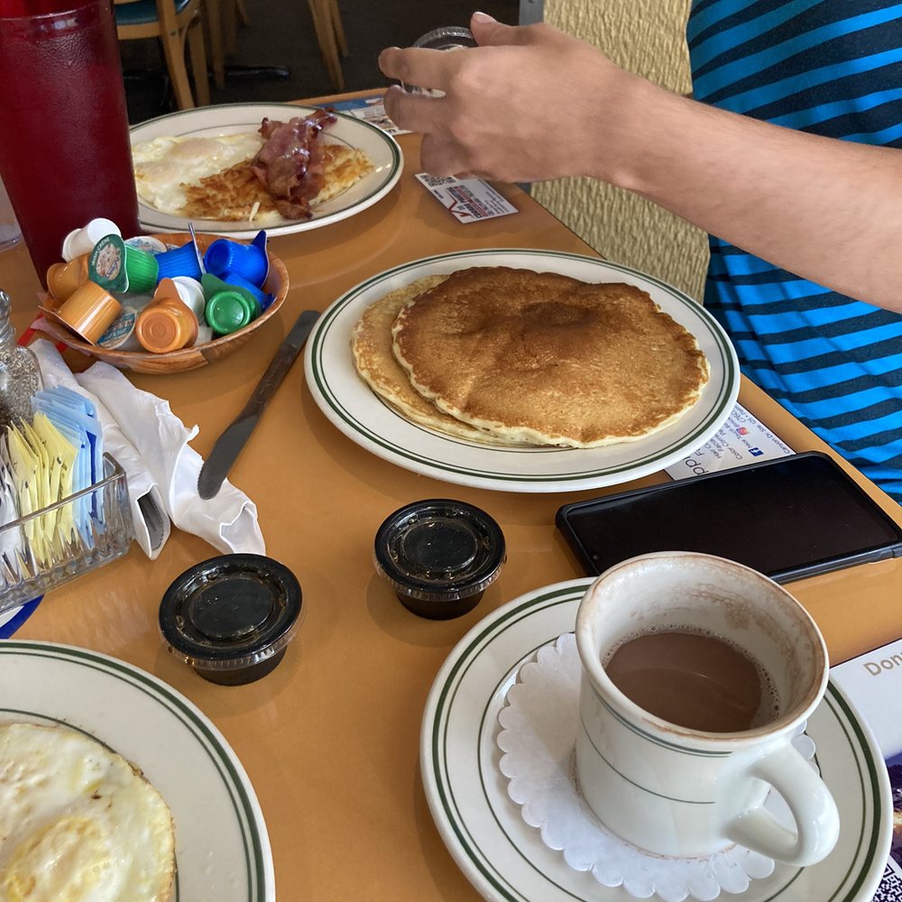 Sunshine Cafe - 2 Pieces Short Stack and hash browns, eggs, and bacon - Breakfast & Brunch Near Me - Cathedral City, California Sunshine Cafe - 2 Pieces Short Stack and hash browns, eggs, and bacon - Breakfast & Brunch Near Me - Cathedral City, California