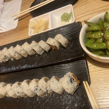 Kaiju Sushi - Solomon roll - Sushi Bars Near Me - Sherman Oaks, California Kaiju Sushi - Solomon roll - Sushi Bars Near Me - Sherman Oaks, California