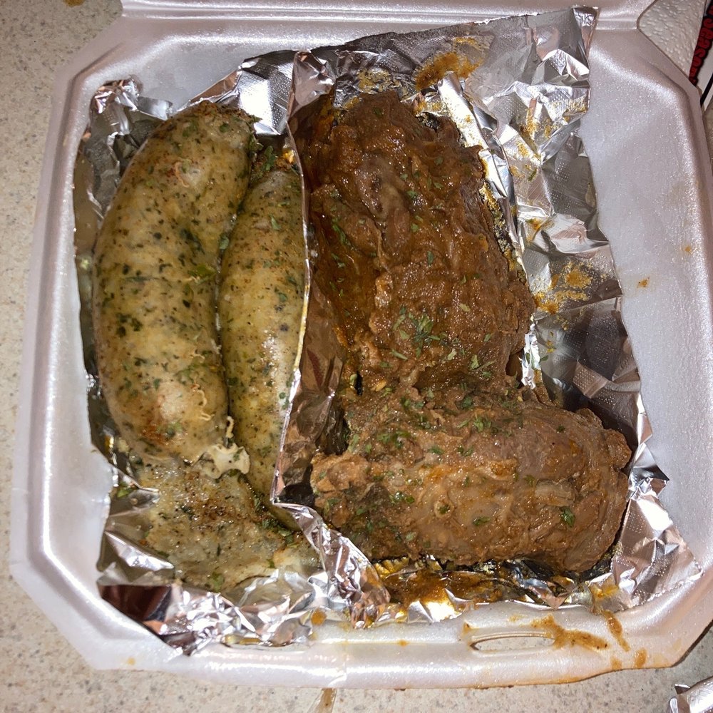 Boudin and turkey necks they kill it every time!!! Boudin and turkey necks they kill it every time!!!
