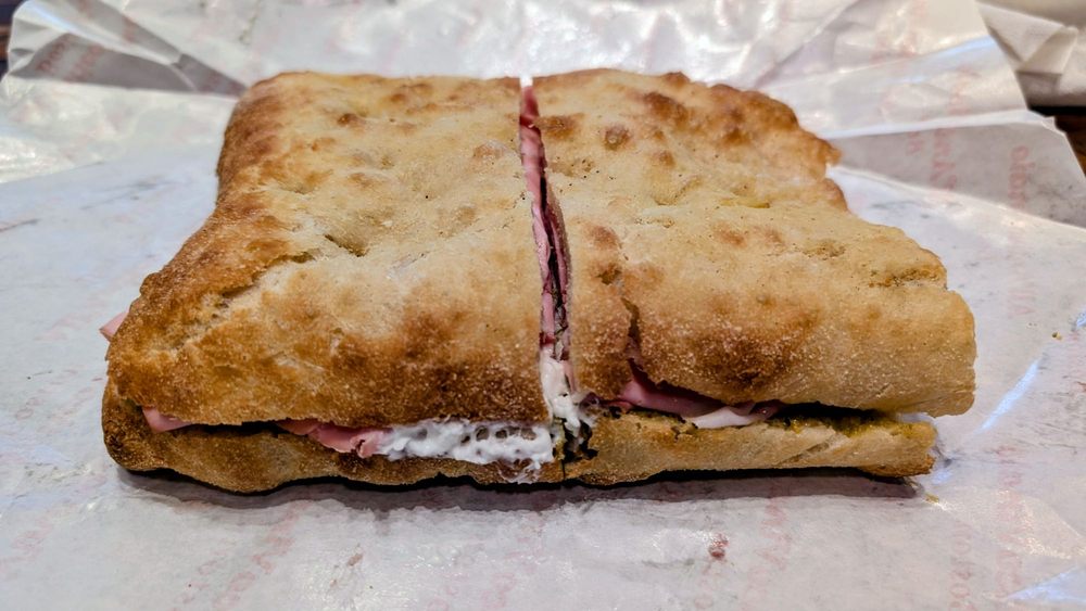 Food from All'Antico Vinaio