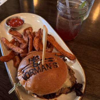 Nic & Norman's - Turkey Avocado Burger with a Blackberry Mint Fizz! - American Near Me - Lexington, Kentucky Nic & Norman's - Turkey Avocado Burger with a Blackberry Mint Fizz! - American Near Me - Lexington, Kentucky