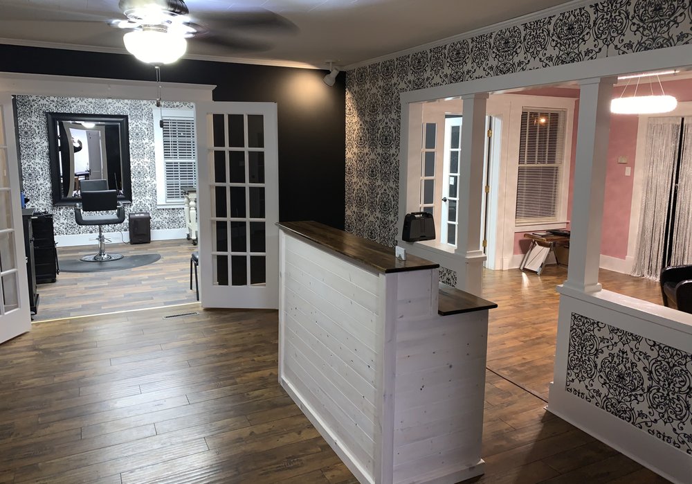 POSH SUITE 14 Photos 12 W Business Us Hwy 60, Dexter, Missouri