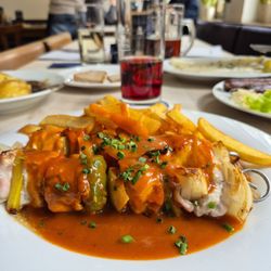 Zeltner - Schaschlik mit Pommes