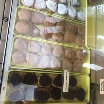 Milton Quality Bakery - Best baked donuts around Pensacola - Bakeries Near Me - Milton, Florida Milton Quality Bakery - Best baked donuts around Pensacola - Bakeries Near Me - Milton, Florida