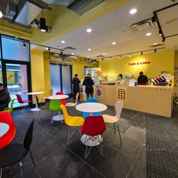 I Am a Cake - Interior - Patisserie/Cake Shop Near Me - Toronto, Ontario